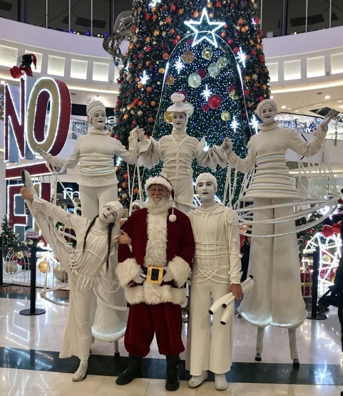 les blancs lumineux et le père Noël