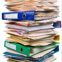 pile-de-documents-dossiers-112152155 pile-de-documents-dossiers-112152155